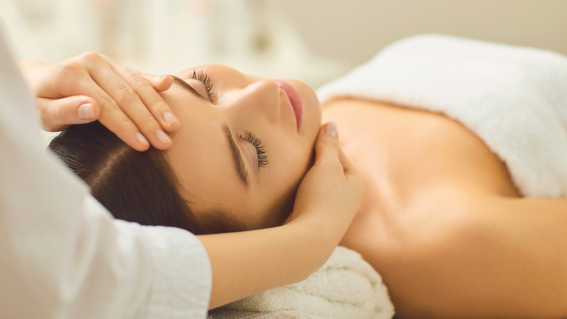 facelift verjüngungsmassage